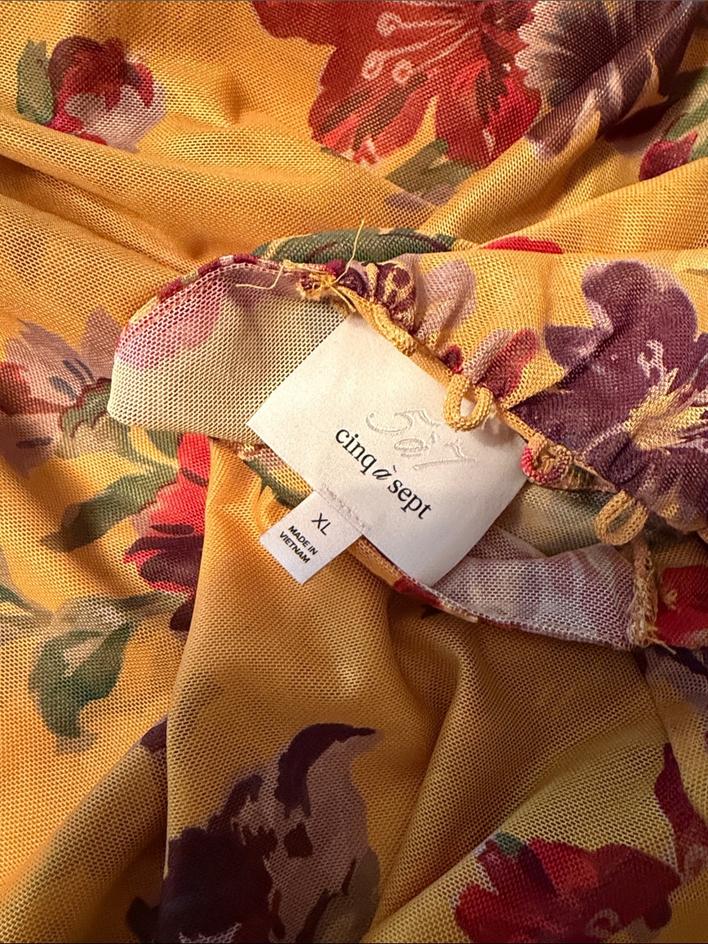 Cinq a sept Bridgette floral mesh top gold extra large - Picture 5 of 9